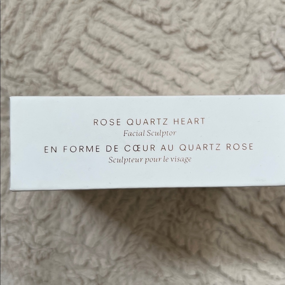 KORA Organics Rose Quartz Heart Facial Sculptor Pink Heart-Shaped Stone, New - Picture 6 of 16